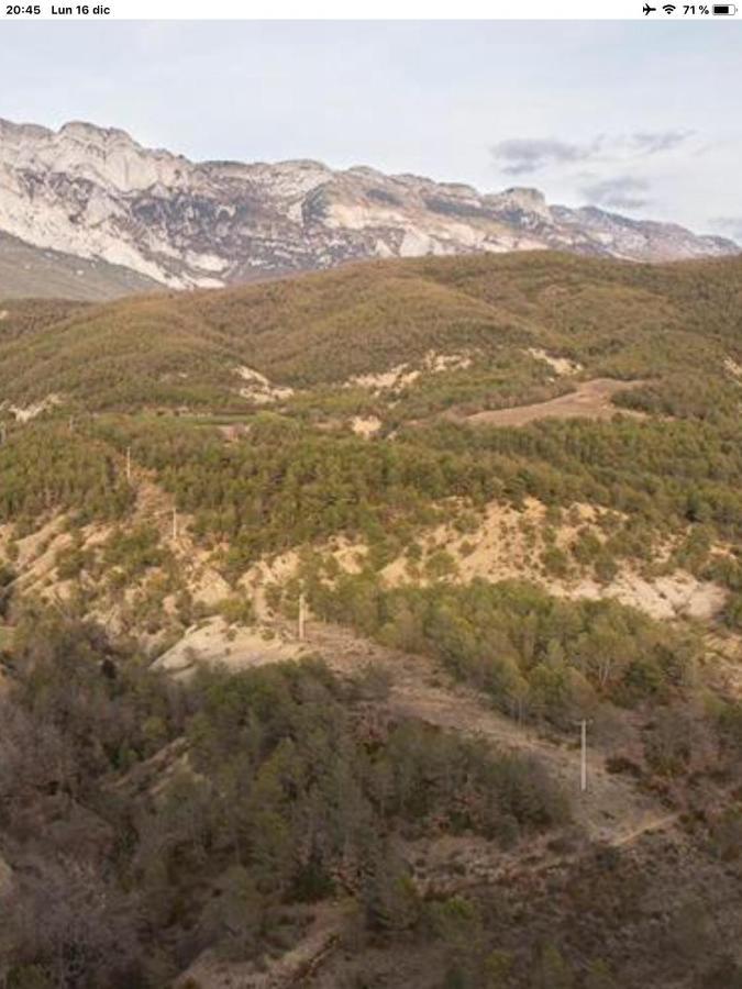 Vistas A La Montana En Un Pueblo Con Encanto. El Pueyo de Araguás Dış mekan fotoğraf